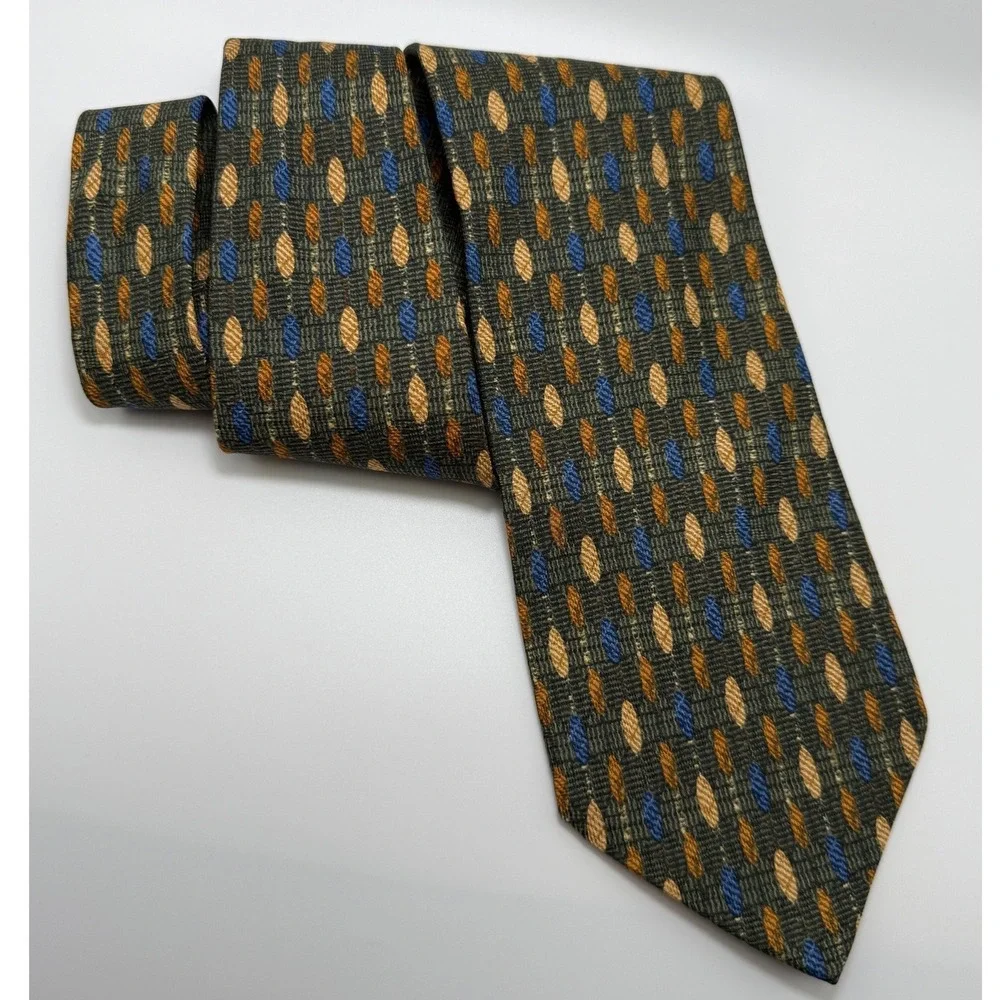 Jos A Bank Silk Necktie 4